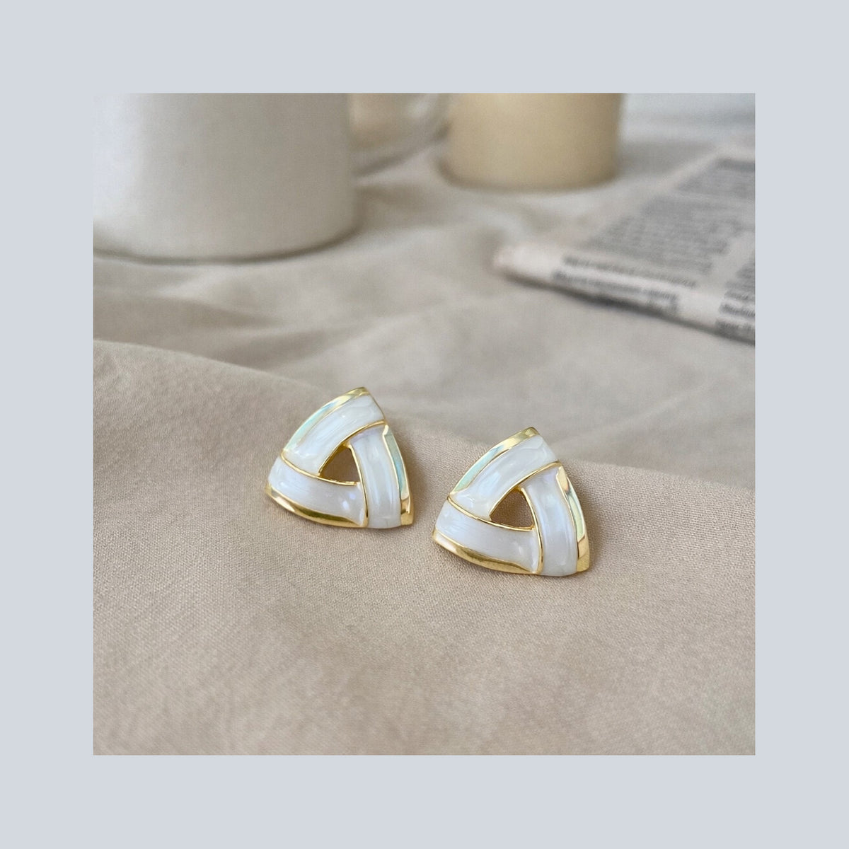 Pearl Alloy Bow Earrings – Bow Vibe Luxe