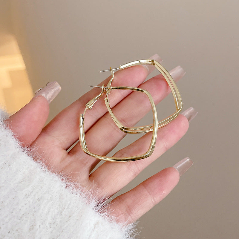 Gilded Square Bow Drops