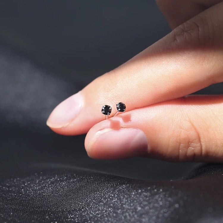 Black Silver 2.5mm S925 Earrings Studs