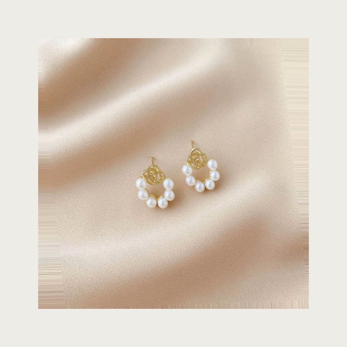 Pearl Alloy Bow Earrings – Bow Bloom Nova