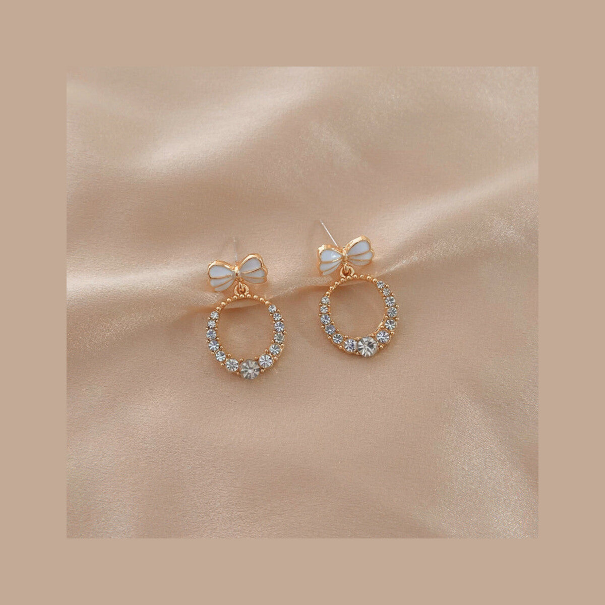Couture Tiny Bow Drops