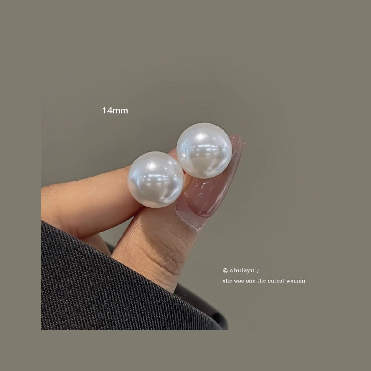 Pearl Stud Earrings 14mm