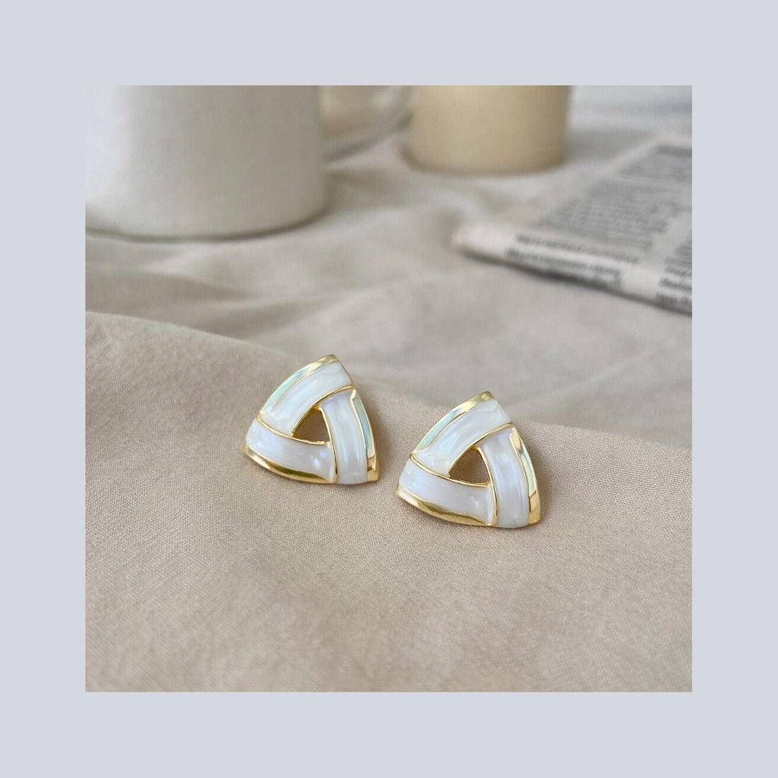 Pearl Alloy Bow Earrings – Bow Vibe Luxe