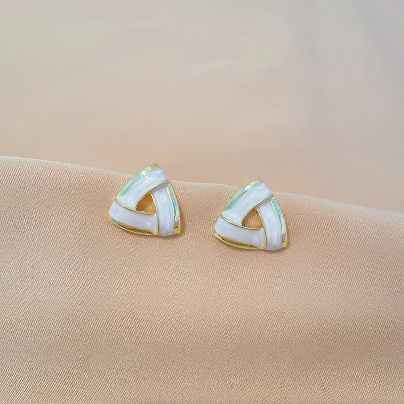 Pearl Alloy Bow Earrings – Bow Vibe Luxe